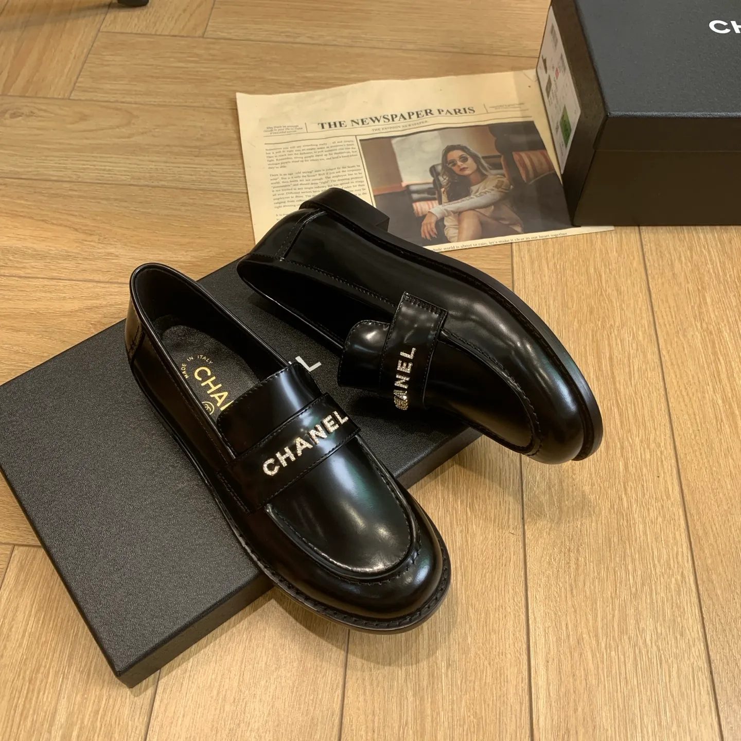 👟👟Ex-factory price 640👟👟 🍀2025 spring and summer new Chanel Chanel small diamond buckle monogram Loaf lazy half-slippers, which can be worn all year round. No matter when you wear them, they are very high-end and durable. When shopping, you can attract attention on the street! Easily travel between commuting and leisure occasions, becoming a carefree fashionable and elegant woman~ Upper: cowhide/butter Lining: lambskin Sole: Italian genuine leather outsole Size: 35-39 (40/41 customized, non-refundable and non-exchangeable 👉
